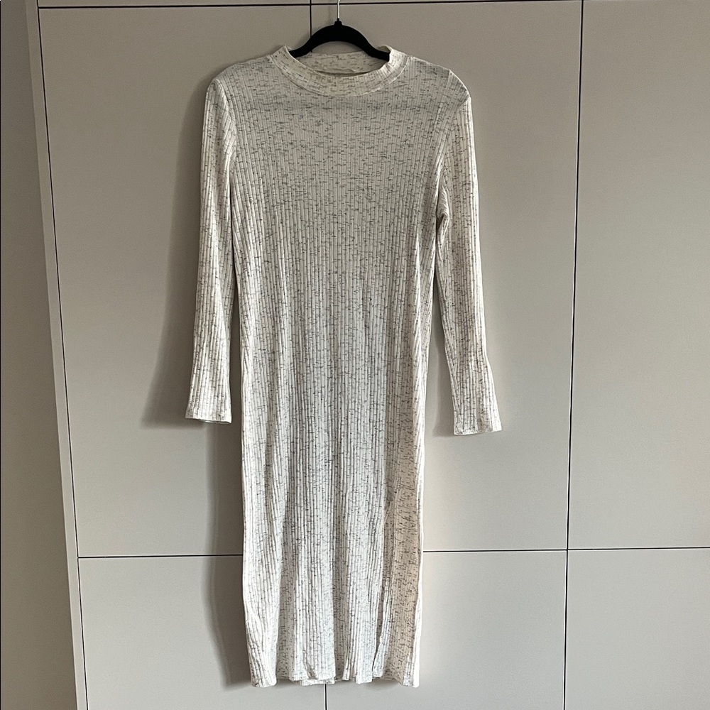 Mango Cream Long Sleeve Knit Dress - L